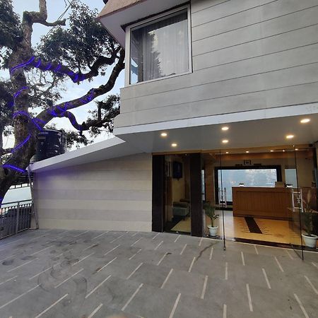 Super Hotel By Perfectstayz Mall Road Mussoorie Dış mekan fotoğraf