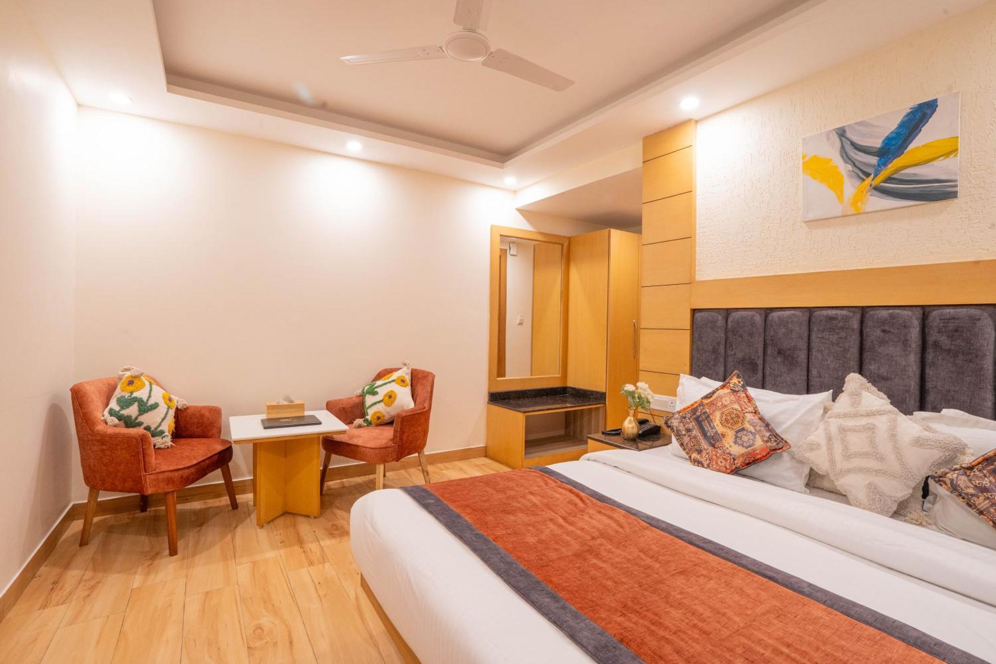 Super Hotel By Perfectstayz Mall Road Mussoorie Dış mekan fotoğraf
